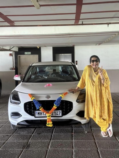 tharala tar mag fame purna aaji aka jyoti chandekar bought new car