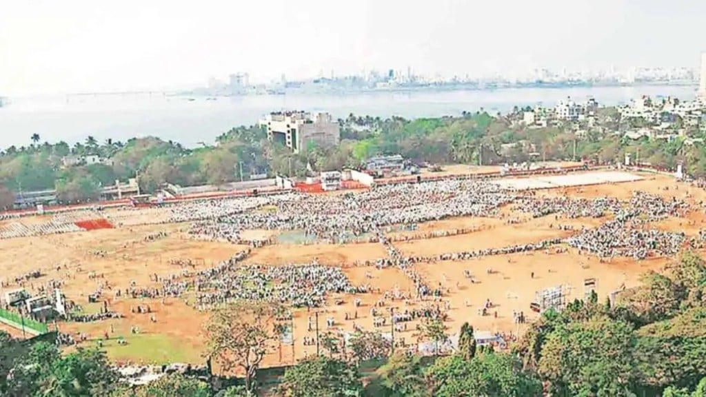 12 applications for meeting at Shivaji Park ground print politics news