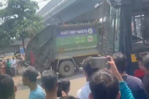 child died in a collision with a municipal garbage truck in Govandi Mumbai news