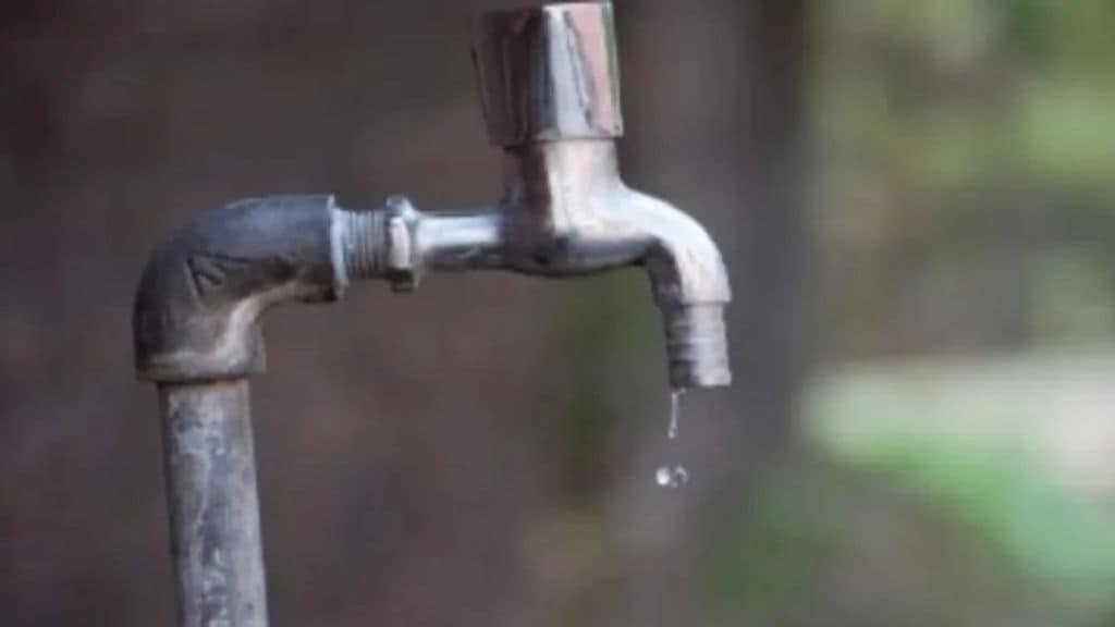 Pune Municipal Corporation faces the challenge of preventing 40 percent water leakage