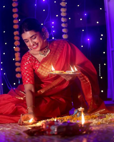 Actress Sanskruti Balgude special look for Diwali 2024