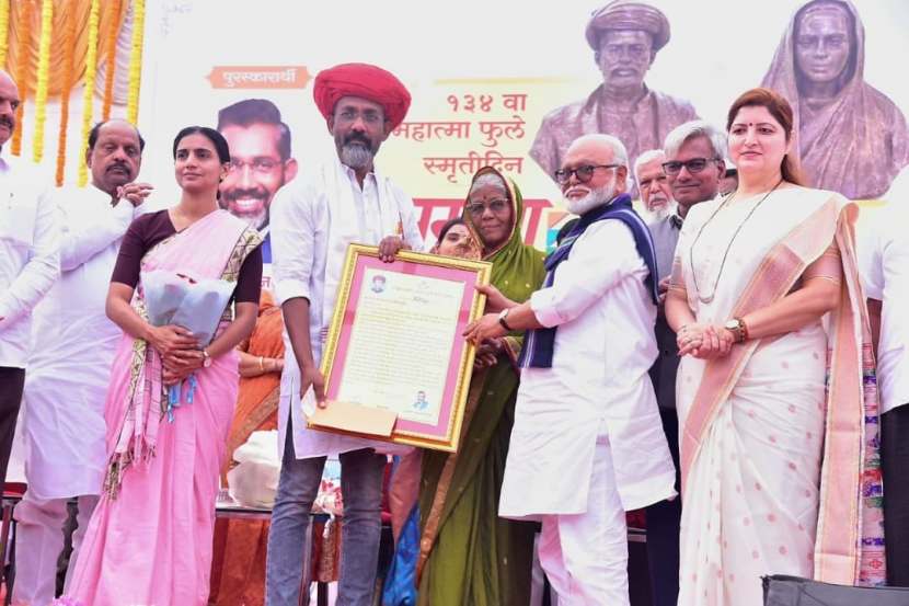 filmmaker nagraj manjule honored with samata award