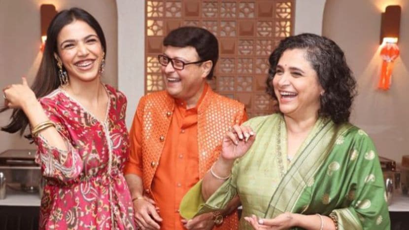 Shriya Pilgaonkar, Supriya Pilgaonkar,Sachin Pilgaonkar