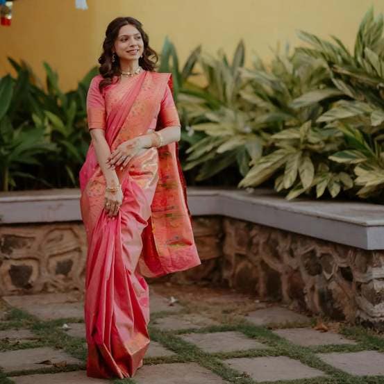 Anaghaa Bhagare Pink Paithani Saree