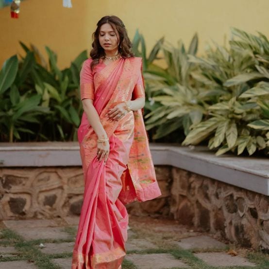 Anaghaa Bhagare Pink Paithani Saree