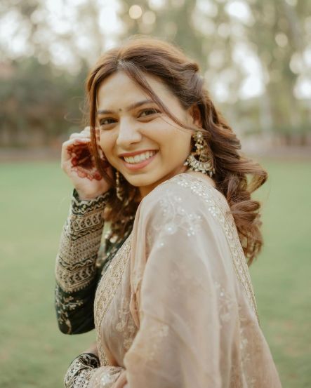 Anaghaa Bhagare Pink Paithani Saree