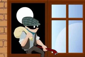 Burglary in Sadashiv Peth foreign currency worth 1.5 lakh stolen