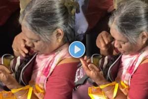 Grandma doing makeup in the crowded train