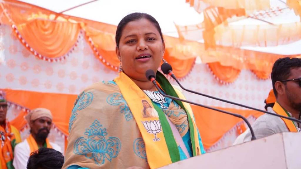 Heena Gavit Resigns from BJP