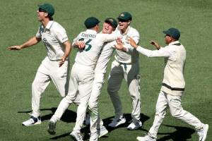 IND vs AUS India All Out on 1st Day of Perth Test on Just 150 Runs