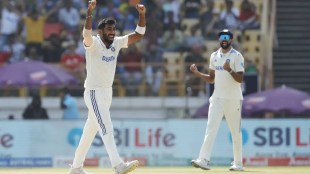 Jasprit Bumrah Becomes 1st Indian and 2nd Bowler in World to dismiss Steve smith on Golden Duck in Test IND vs AUS