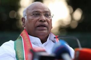 Mallikarjun Kharge criticize BJP in nagpur