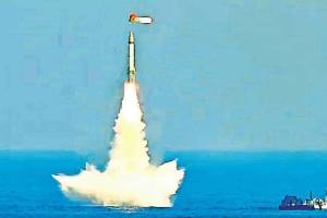 Successful test of nuclear capable K 4 missile