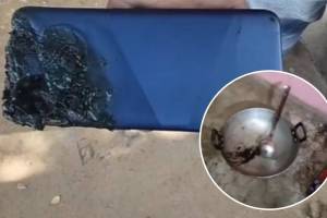 Mobile Phone Slips Into Boiling Oil