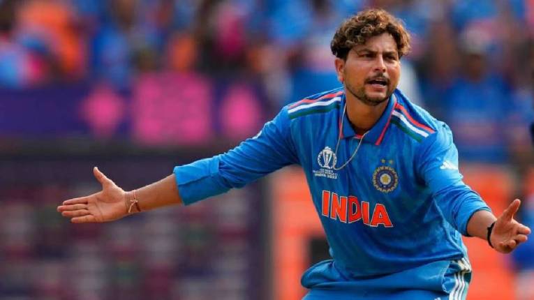 Kuldeep Yadav : ‘इतकं सुंदर लिहिण्यासाठी पैसे मिळाले की काही वैयक्तिक वैमनस्य…’, शिवीगाळ करणाऱ्याला कुलदीप यादवचे चोख प्रत्युत्तर