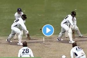 Ashton Agar batting with one hand video viral