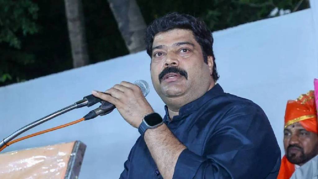 Raju Patil criticizes Eknath Shinde and his son Shrikant Shinde