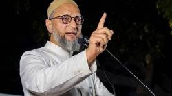 Asaduddin Owaisi : सोलापूरमध्ये भर सभेत पोलिसांनी दिली नोटीस; असदुद्दीन ओवैसी म्हणाले, “त्यांचं जावयावर खूप प्रेम, आय लव्ह…”