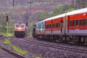 Konkan route, trains on the Konkan route,