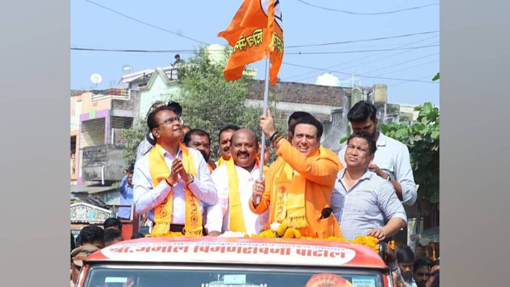 Actor Govinda attended the road show at Kasoda in Jalgaon on Sunday