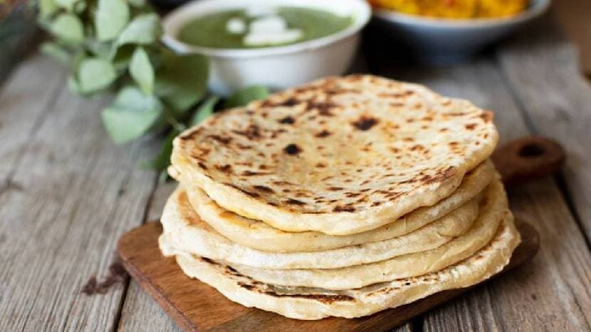 Simple tips to make delicious maka bhakri