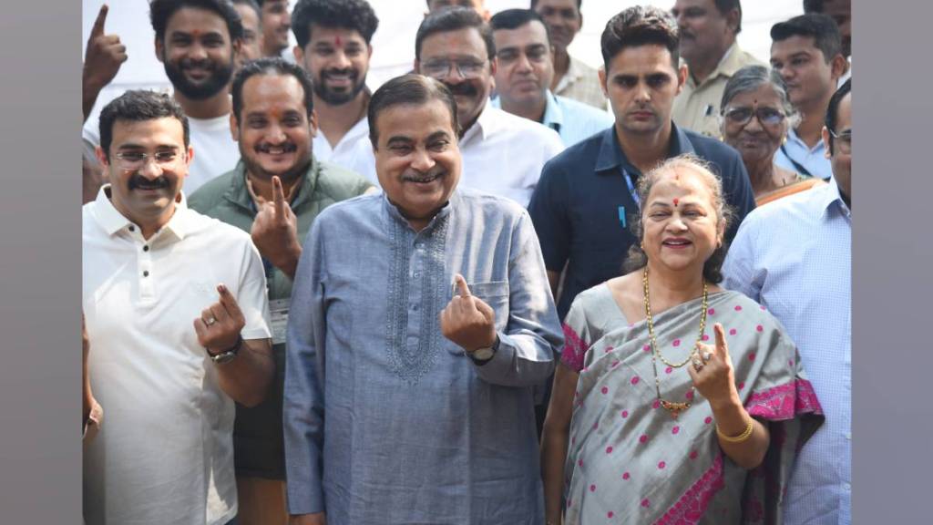 Nitin Gadkari along with his family voted at municipal town hall in Mahal