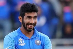 Jasprit Bumrah and Tabraiz Shamsi have similar T20I stats