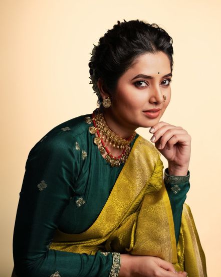 Prajakta Mali Saree Photoshoot