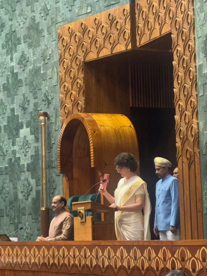 Priyanka Gandhi Lok Sabha MP Oath Taking Ceremony