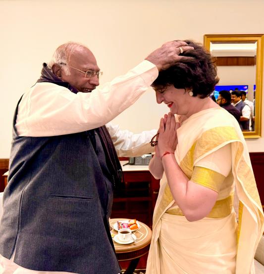 Priyanka Gandhi Lok Sabha MP Oath Taking Ceremony