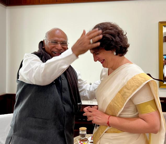 Priyanka Gandhi Lok Sabha MP Oath Taking Ceremony