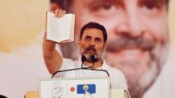 Rahul Gandhi: कुणालाच सुट्टी नाही! निवडणूक अधिकाऱ्यांनी तपासल्या राहुल गांधींच्याही बॅगा; पाहा व्हिडिओ