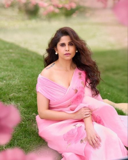 Sai Tamhankar Pink Floral Print Saree