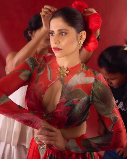 Sai Tamhankar Red Floral Lehenga