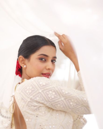 Shivani Mundhekar White Anarkali Dress Look