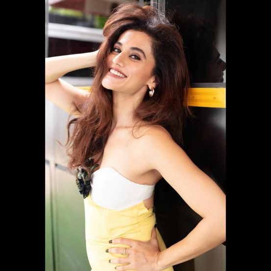 Bollywood Star Taapsee Pannu shares her shining look on social media