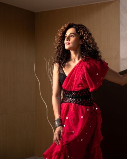 Bollywood Star Taapsee Pannu shares her shining look on social media