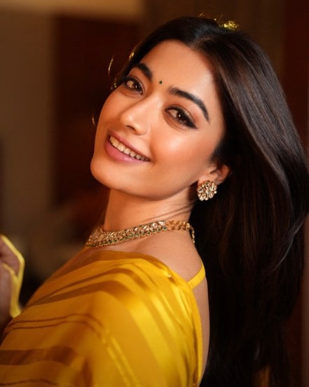 Tollywood superstar Rashmika Mandhana Shares her Shrivalli pictures on social media for Pushpa 2 promotions