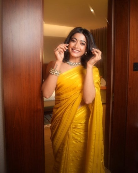 Tollywood superstar Rashmika Mandhana Shares her Shrivalli pictures on social media for Pushpa 2 promotions