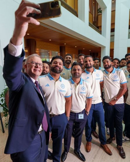 Team India meet Australia PM Anthony Albanese photo viral