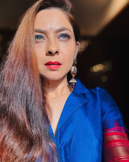 Sonalee Kulkarni Blue Dress Look