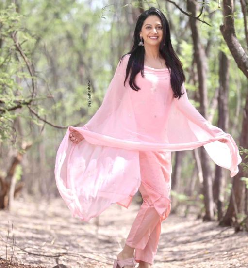 Tejashri Pradhan Pink Dress Photoshoot