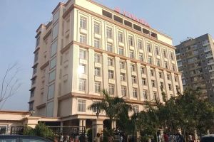 Vivanta Hotel note distribution case Another crime against owner four arrested in assault case