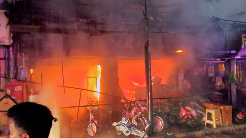 fire toy shop Amravati, Amravati, fire toy shop,