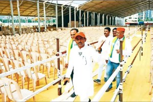 Roads Kharghar, Narendra Modi meeting,