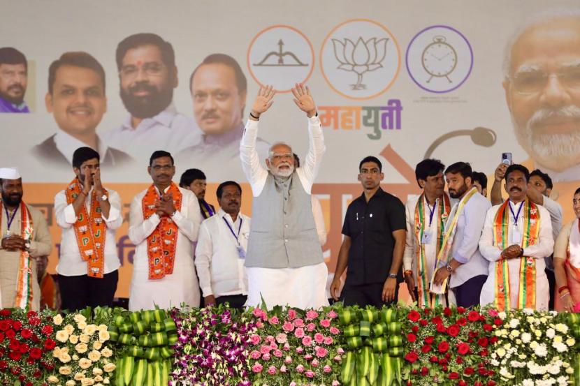 pm narendra modi pune mahauti rally