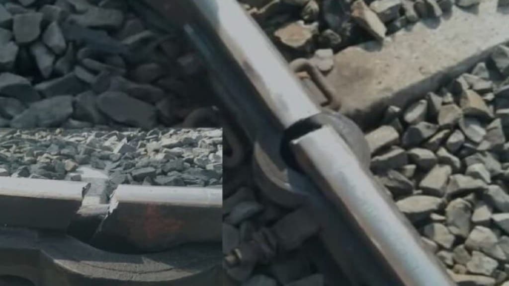 Track crack, Dhamangaon railway station, Railway staff alert Track crack,