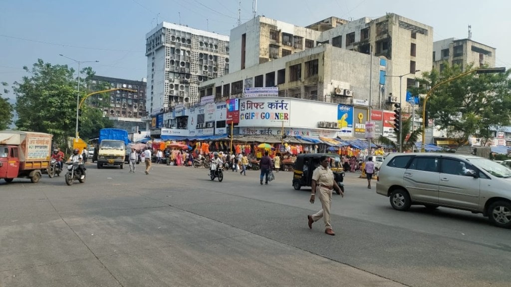 apmc premises free from traffic jams due to measures taken by the traffic police