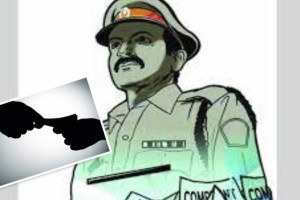 traffic cop warden booked for demanding bribe to remove car jammer