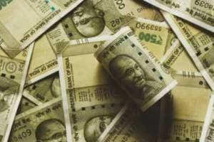 cash seized south mumbai ahead of assembly elections in maharashtra